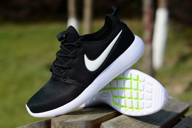 Nike Roshe Run Women 38